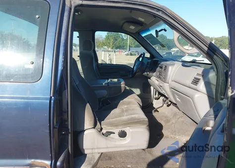 2001 Ford F-250 Lariat/Xl/Xlt z USA, uszkodzony, nr VIN 1FTNX21LX1ED02003